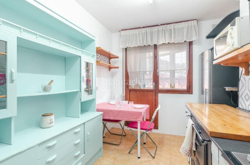 Foto ff72b155-9b75-4d02-8d92-b0709421561b. Dúplex en calle antonio lucio villegas 66 ven a conocer este dúplex en Sama amplio y muy luminoso en Langreo