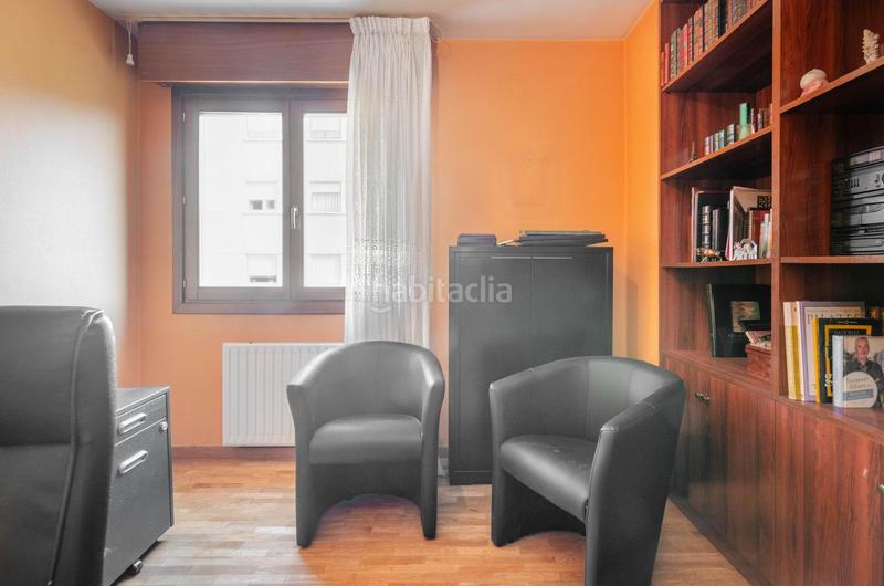 Foto 4ccd86d2-cd41-4d8b-aa83-617a280eb0c3. Piso en somiedo 18 calidad de vida a un paso del centro en Oviedo