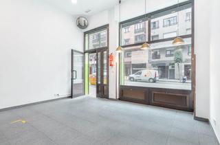 Local Comercial a Calle de Muñoz Degrain 3