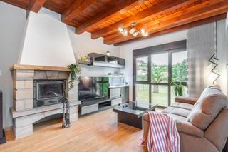 Chalet à Barrio san justo  29. Chalet independiente con parcela en villaviciosa