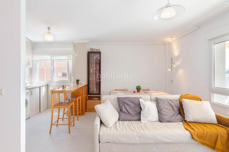 Foto 45c626df-d9f4-43b2-a2d3-586eeeabfca8. Àtic a juan ochoa 17 a Centro Avilés