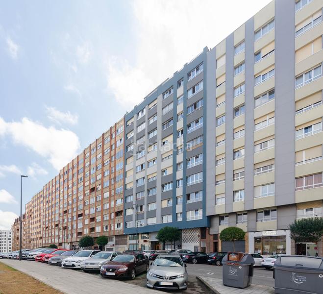 Foto f63a44bc-fc98-44ec-a5b6-49ec4516bbc0. Àtic a juan ochoa 17 a Centro Avilés