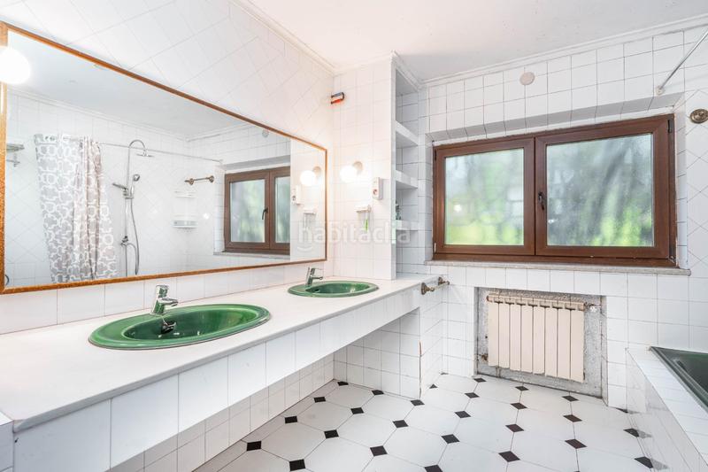 Foto 11156357-5046-42ef-b5c0-bf38b371161b. Casa amb calefacció aparcament a San Claudio - Trubia - Las Caldas Oviedo