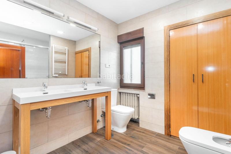 Foto a150aeef-a1cc-462f-bf44-43c9b9a77022. Casa amb calefacció aparcament a San Claudio - Trubia - Las Caldas Oviedo