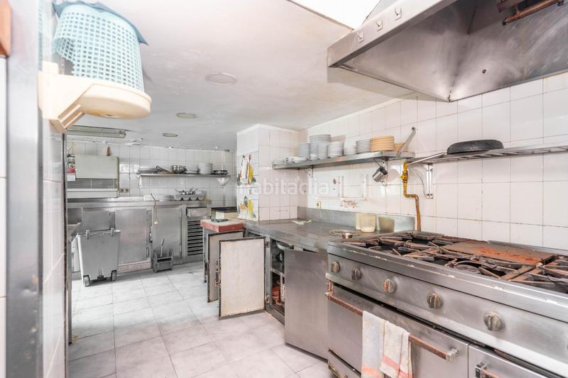 Foto 93658b07-f99c-45a7-9740-d35bbe23c59c. Locale commerciale in alvaro florez estrada 16 in Oviedo