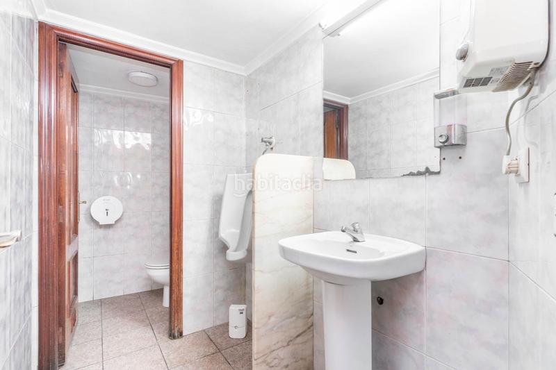 Foto abca57a2-1426-4fb3-b5de-67daf482481a. Locale commerciale in alvaro florez estrada 16 in Oviedo