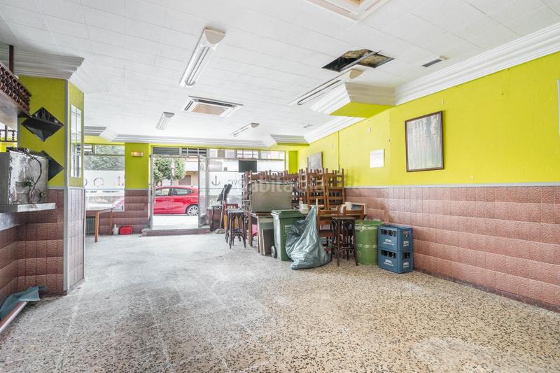 Foto bb8c657e-a639-4794-a1da-d8e627f20845. Locale commerciale in alvaro florez estrada 16 in Oviedo