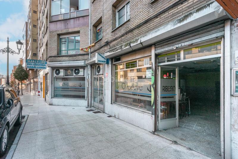 Foto c400599b-c595-4220-907b-30f080083e9b. Locale commerciale in alvaro florez estrada 16 in Oviedo