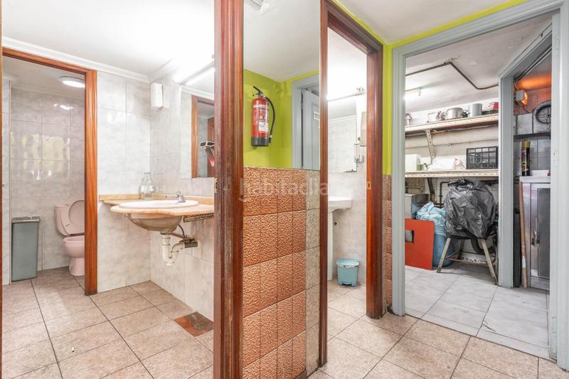 Foto e0da17d4-2258-49e2-8f02-61a845503c6f. Locale commerciale in alvaro florez estrada 16 in Oviedo