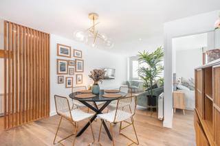 Miete Etagenwohnung  Avenida del gayo 79. Imagina levantarte literalmente encima del mar