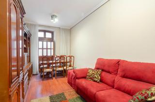 Appartement à Avenida tartiere 125. Tu nuevo hogar te espera en moreda de aller  totalmente amueblad