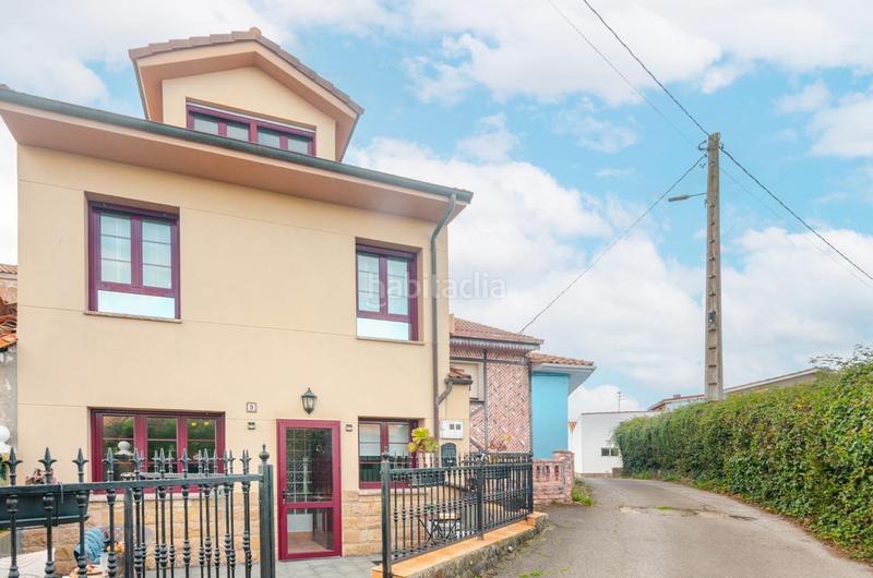 Foto ccd8dc22-66db-45ff-851e-039770d351f5. Casa adossada a lugar antromero 112 a Luanco-Aramar-Antromero Gozón