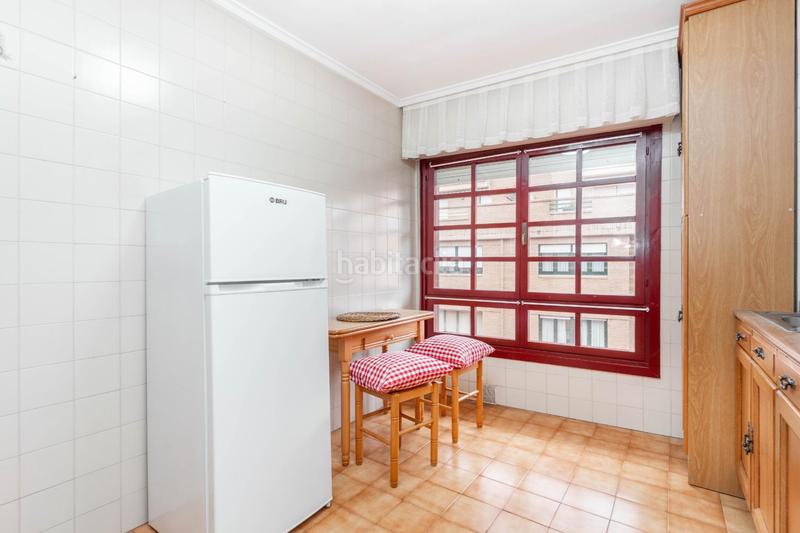 Foto d6ad4065-c55d-4072-aad1-837f4a206d72. Pis a calle hermanos gonzález blanco 9 a Luanco-Aramar-Antromero Gozón