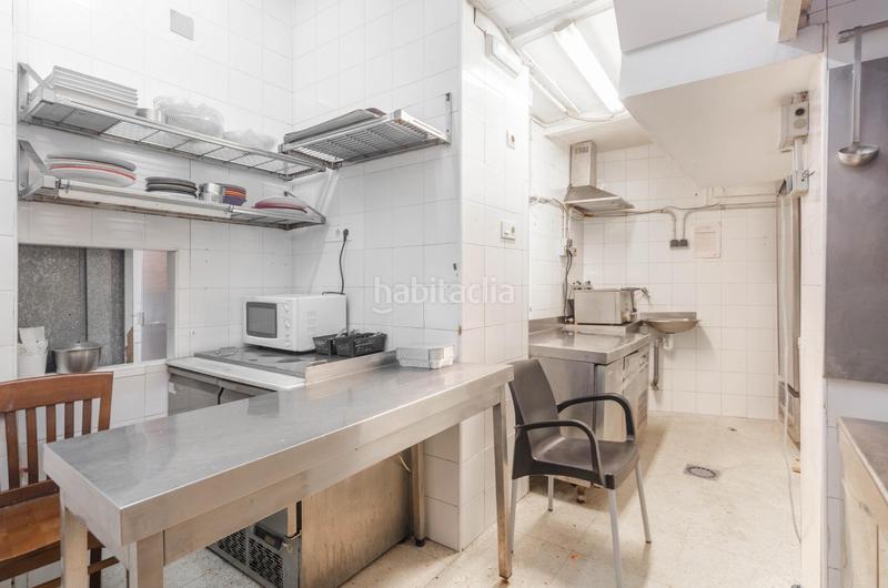 Foto 33020dbf-1be1-4f5b-a431-ccbaa451cf9a. Lloguer local comercial a avenida de galicia 22 a Oviedo