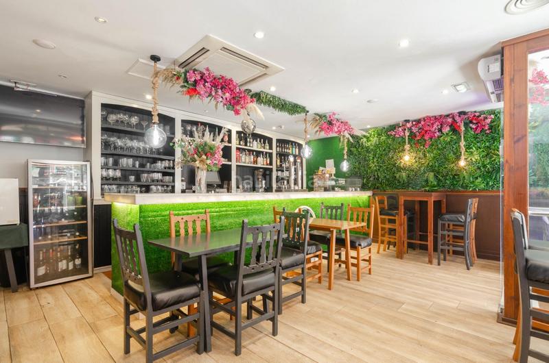 Foto 50f75b26-0ea5-4713-ba59-e949ba79faeb. Rent business premise in avenida de galicia 22 in Oviedo