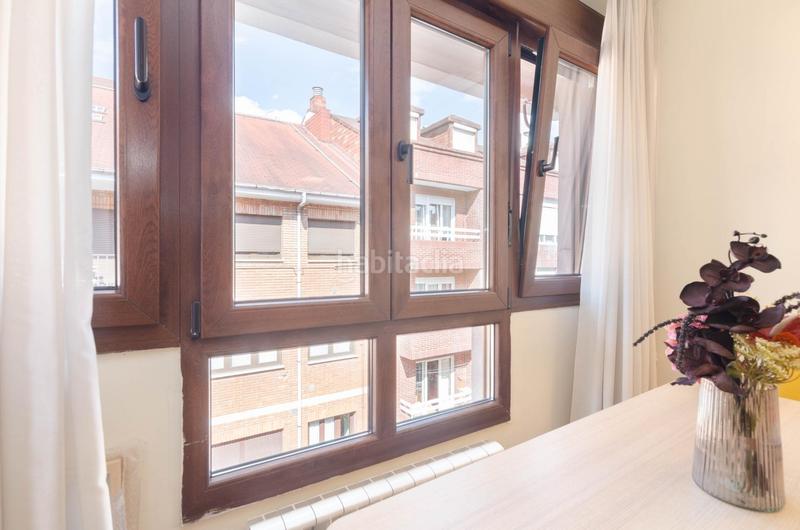 Foto cd43e84a-b868-48e2-9d9a-a0dae0d5086f. Lloguer apartament a facetos 5 a Argañosa Oviedo