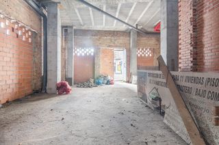 Geschäftsraum in Calle manuel llaneza 2. Aqui está tu futuro negocio en la calle principal de mieres!!!!