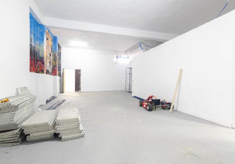 Foto 5432b94d-d60b-44e5-ba8f-b4c87fe23836. Local comercial a calle de fernando alonso díaz 19 a Oviedo