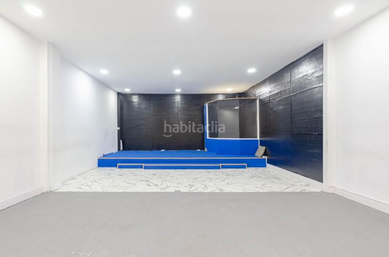 Foto 86b15db6-4925-4e15-8160-b39e7fbe114c. Local comercial a calle de fernando alonso díaz 19 a Oviedo