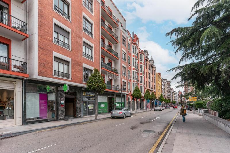 Foto 2cfbb28d-aceb-49b3-b2e1-49ab04f5f6bd. Pis a calle de la independencia 22 a Parque San Francisco - Uría Oviedo