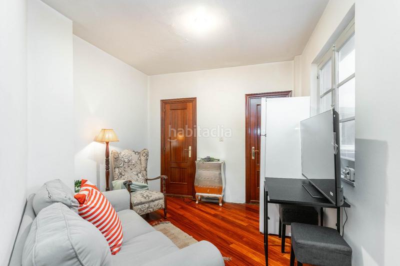 Foto 3d0d819d-871b-46a6-bbc4-6502bbda08a2. Pis a calle de la independencia 22 a Parque San Francisco - Uría Oviedo