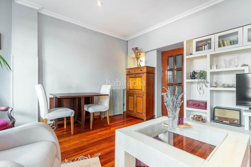 Foto f0a08f1b-5167-45c1-a2ad-519a93803190. Pis a calle de la independencia 22 a Parque San Francisco - Uría Oviedo