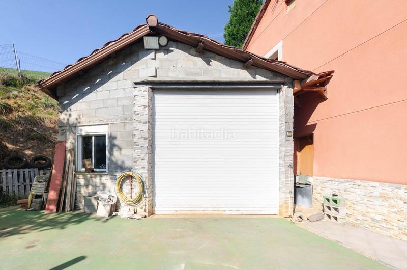 Foto 7739e2aa-9e16-49db-95b1-9cd63bfd4832. Casa in lugar cantil 0 in Parroquias Sur - La Manjoya Oviedo