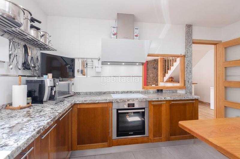 Foto a2954422-8f85-4382-80d9-a4e218d2bd72. Casa in lugar cantil 0 in Parroquias Sur - La Manjoya Oviedo