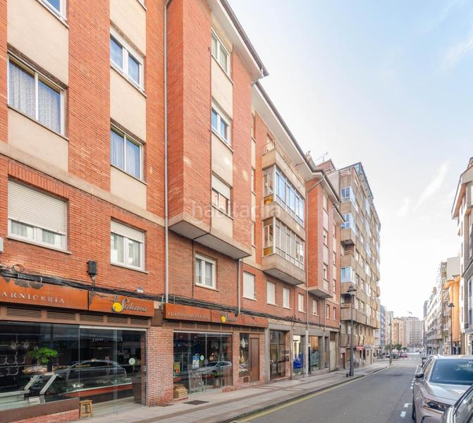 Foto 41c7ff8f-e698-4a9a-82ee-3a6f119af657. Pis a quirinal 3 a Centro Avilés