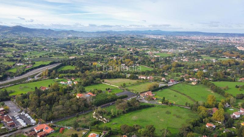 Foto bdc79ab2-7a2d-4f8b-8be7-a13e20084427. Chalet in camino del cantu in Cabueñes Gijón