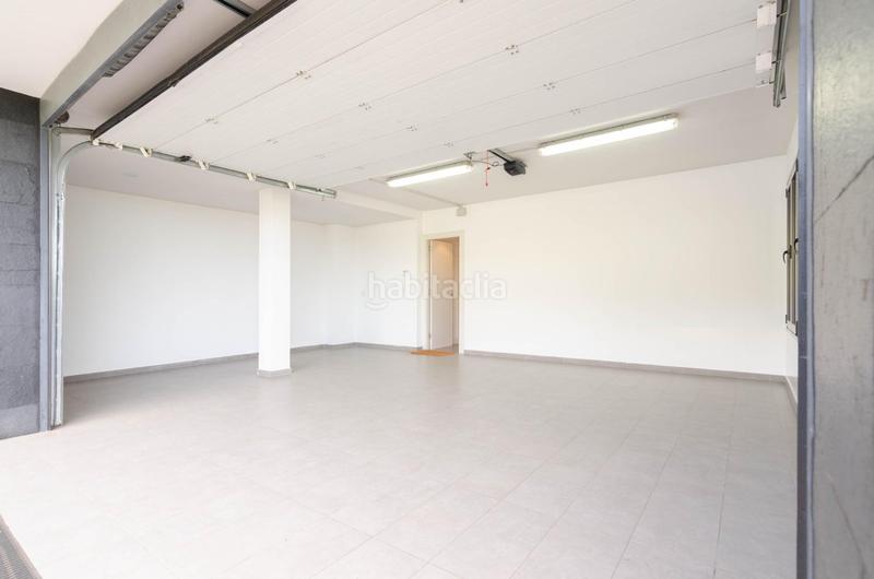 Foto d96713e8-3991-4c62-b9f2-69397a50c4a8. Chalet in camino del cantu in Cabueñes Gijón