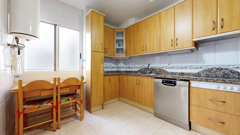 Foto 2c030a89-21db-47ae-9a73-d147ad6d7d66. Appartement dans Barrio Alto - San Félix Almería