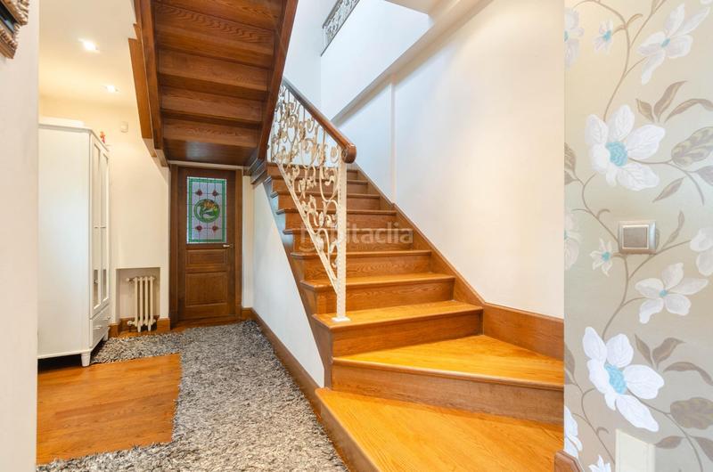 Foto 8d715a44-5b99-416f-89c4-827cfa6c7f18. Casa adossada a avenida pablo picass0 48 a La Felguera Langreo