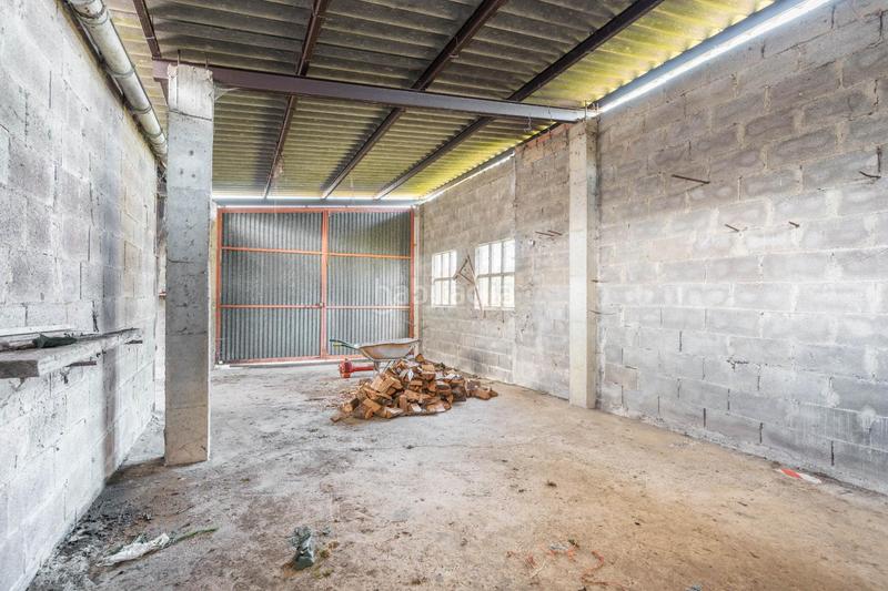 Foto f308bc17-2d33-4e02-8a47-0d46118e139e. Terreno residenziale in lugar llames de baxu in Nava