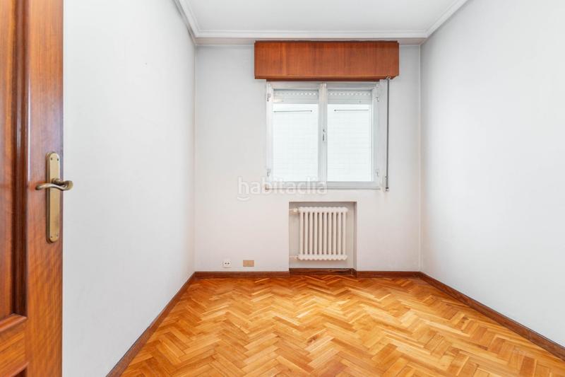 Foto 24d1252c-0abe-4f65-ac70-f91019717059. Pis a calle de santa susana 27 a Parque San Francisco - Uría Oviedo