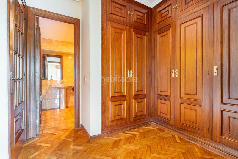 Foto 88a5205d-1d77-4e53-9496-798f0157aa8a. Pis a calle de santa susana 27 a Parque San Francisco - Uría Oviedo