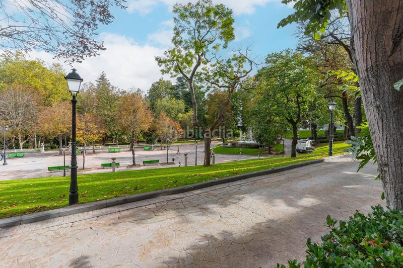 Foto e54528bb-1dc0-425c-9dd9-c2835ac9eefc. Pis a calle de santa susana 27 a Parque San Francisco - Uría Oviedo