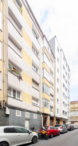 Foto 5940119c-aa95-4086-8398-3b510efccb56. Pis a calle de los pedregales 16 a Laviada Gijón