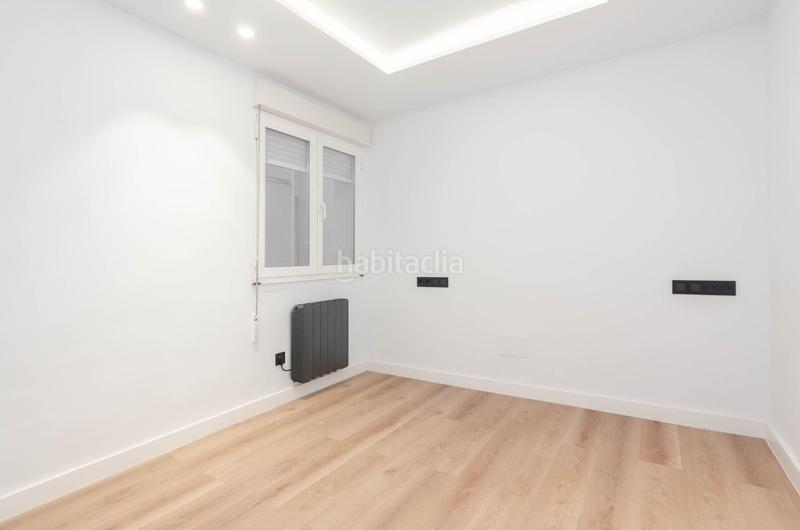 Foto 8d2be8f9-7a45-46b4-8aa5-7577a24cc071. Pis a calle de los pedregales 16 a Laviada Gijón