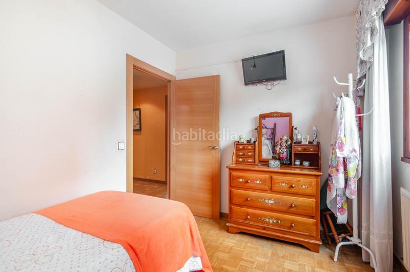 Foto a8d6b9d7-b83d-4c58-8ac6-d5375d6b7430. Pis a calle quin el pescador 9 a Huca - La Cadellada Oviedo