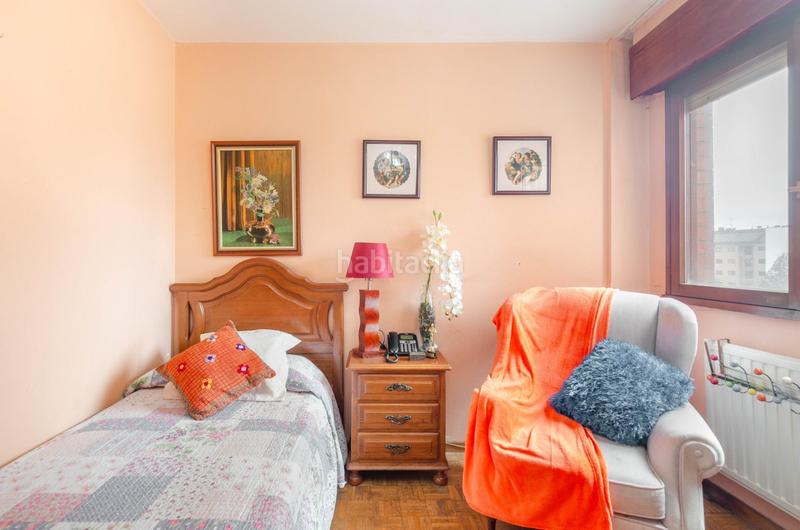 Foto f1c9df11-b396-48e0-986a-6c4b1b7102f8. Pis a calle quin el pescador 9 a Huca - La Cadellada Oviedo