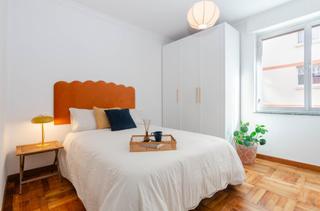 Affitto Appartamento  Calle vega la. Piso en alquiler de 5 habitaciones y 2 baños