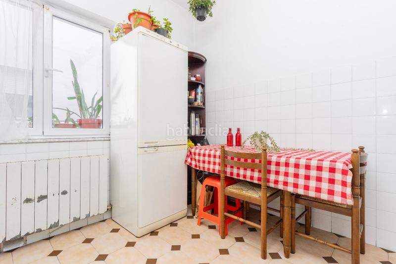 Foto 16dc2711-a42a-40a9-b5b1-a571b97d3372. Appartamento in calle joaquina bobela 10 in Milán - Pumarín Oviedo