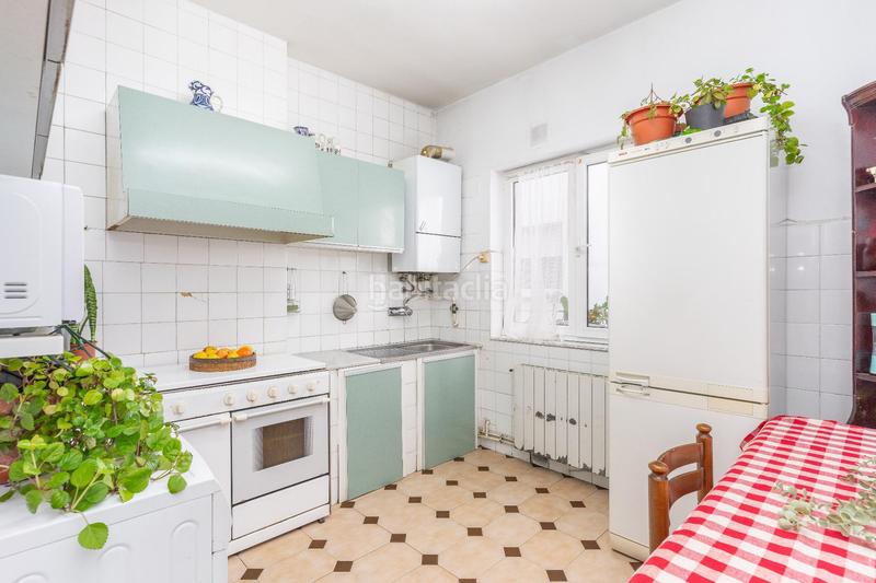 Foto 316dbd2f-d339-472d-b47e-5092b1100ad8. Appartamento in calle joaquina bobela 10 in Milán - Pumarín Oviedo