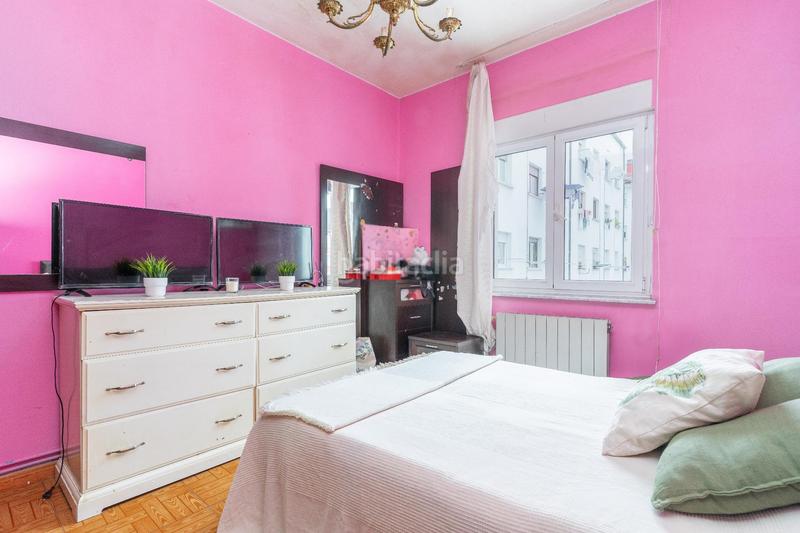 Foto 401c3da5-20b1-4f84-9955-397bbca98182. Appartamento in calle joaquina bobela 10 in Milán - Pumarín Oviedo