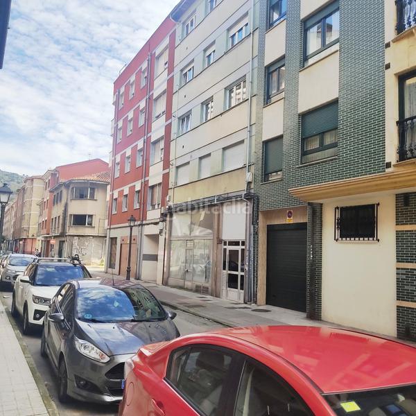 Foto 137cf366-c333-467f-a3e0-c6b1e50b9bfc. Alquiler piso en avenida paz la en San Martín del Rey Aurelio