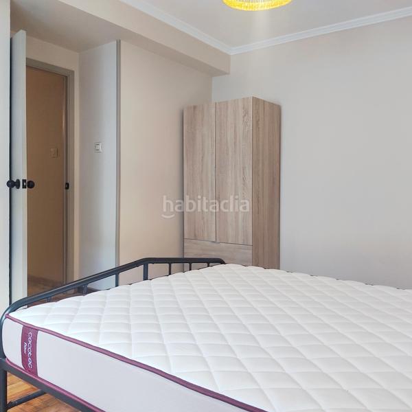 Foto 4524c600-bf3c-40bf-936e-2c442ca1e9d7. Alquiler piso en avenida paz la en San Martín del Rey Aurelio