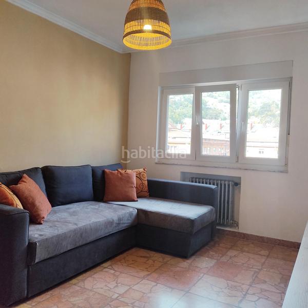 Foto b85a057d-ad44-44a2-8258-b386c2f17e4b. Alquiler piso en avenida paz la en San Martín del Rey Aurelio