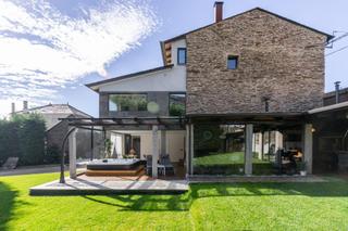 Xalet  Carretera santiago (estrada vella d 121. Casa con encanto en lugo