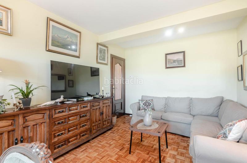 Foto 4184bf4c-70ca-4429-a1f8-923e8b571a2d. Flat in calle rector leopoldo alas hijo 9 in Buenavista Oviedo